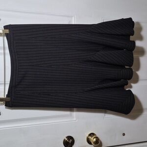 Jones New York Sport Black Pinstripe Fit & Flare Skirt Size 16